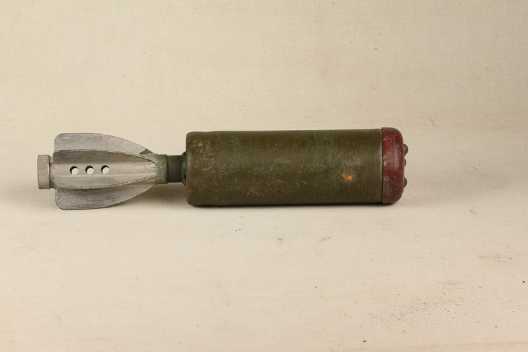 Granata fumogena da mortaio inglese da 2 pollici